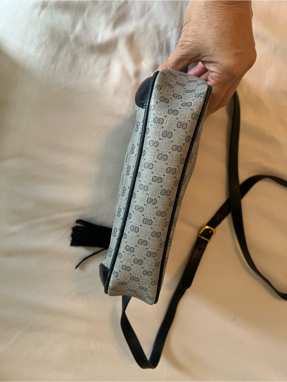 Gucci Micro GG Supreme Shoulder bag Vintage 1980s - Picture 3 of 5